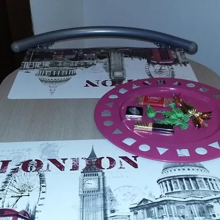 Le Broctia Rose Namur