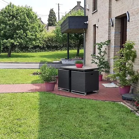 Le Broctia Rose * Ναμούρ